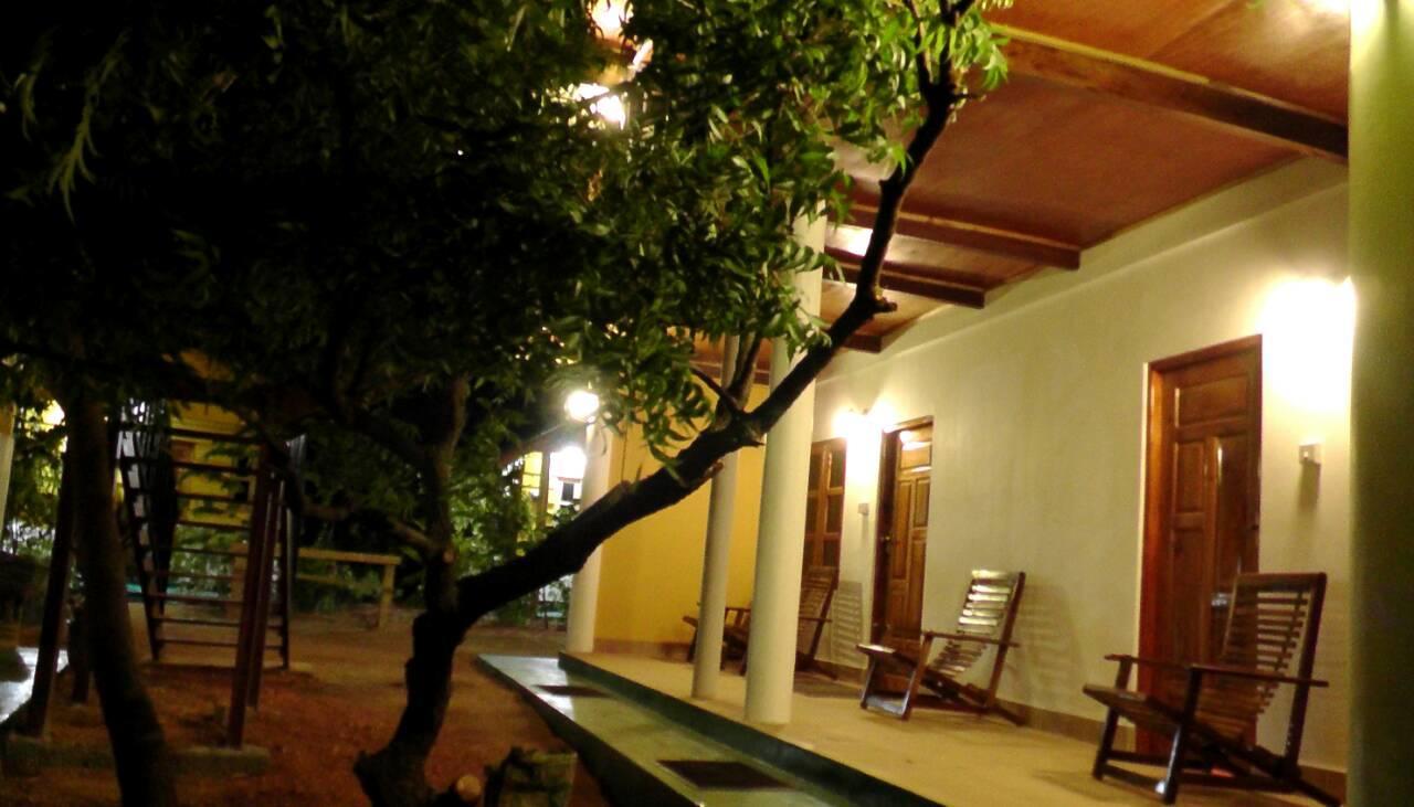 Sunntop Cabana Trincomalee Extérieur photo